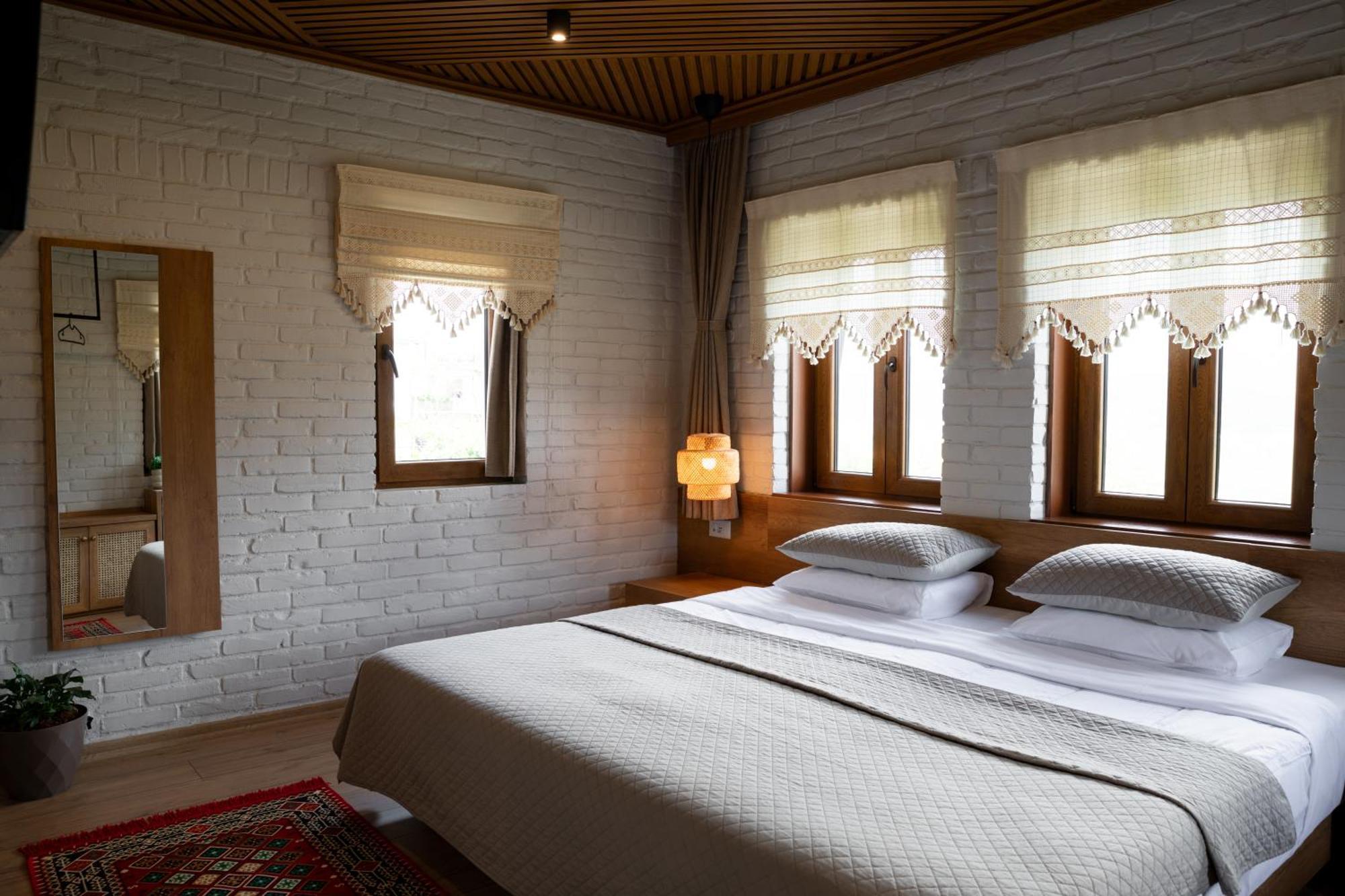 The Stone Sky Hotel Gjirokastër Dış mekan fotoğraf